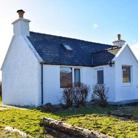 Amber'S Cottage Staffin Exterior photo